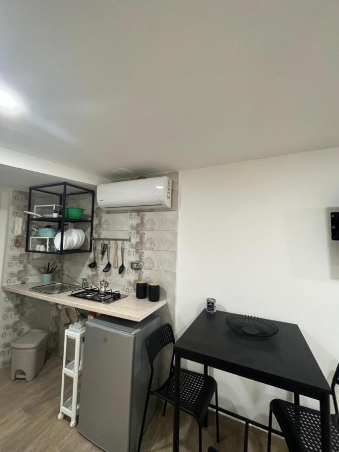 Maison Cresh Наполи Екстериор снимка